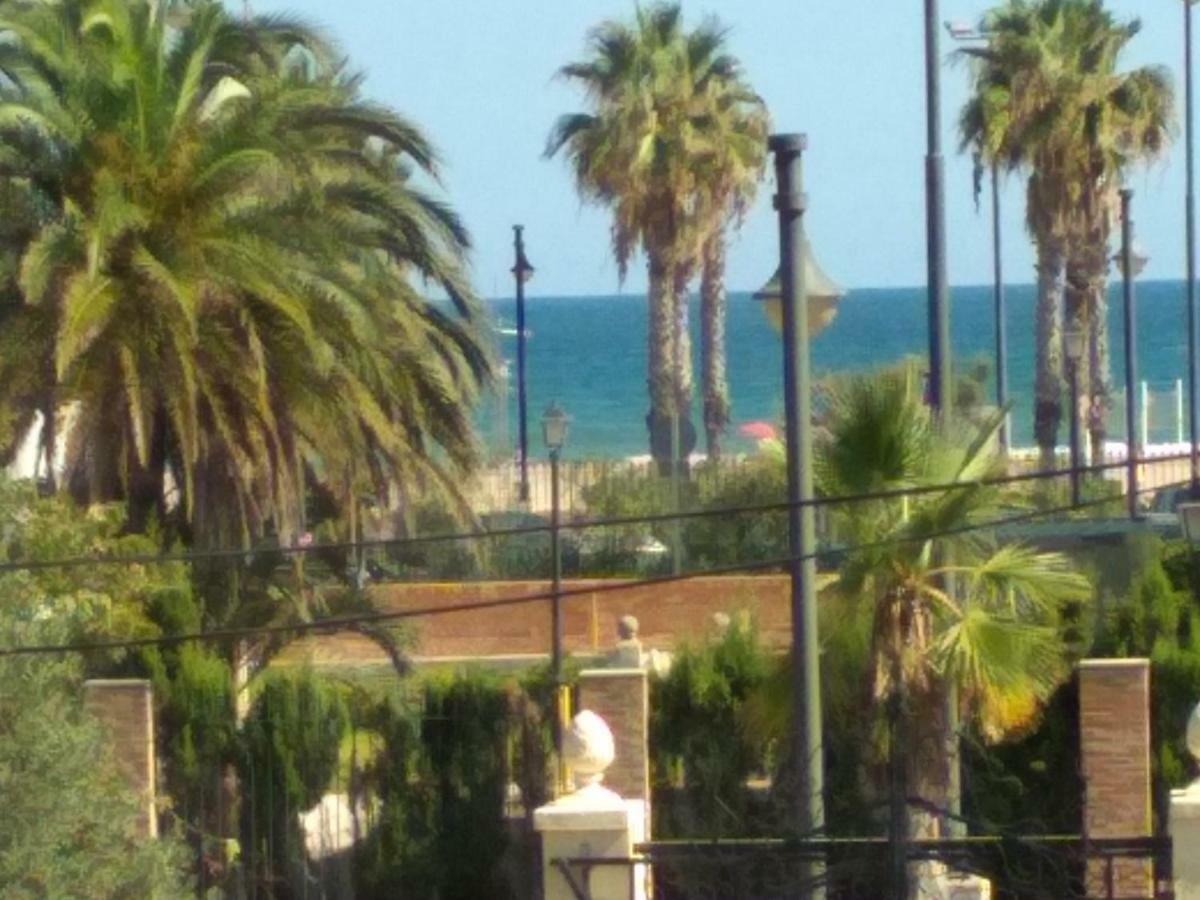 Apartmentsuitespain Atic Panoramic Beach Valencia Buitenkant foto