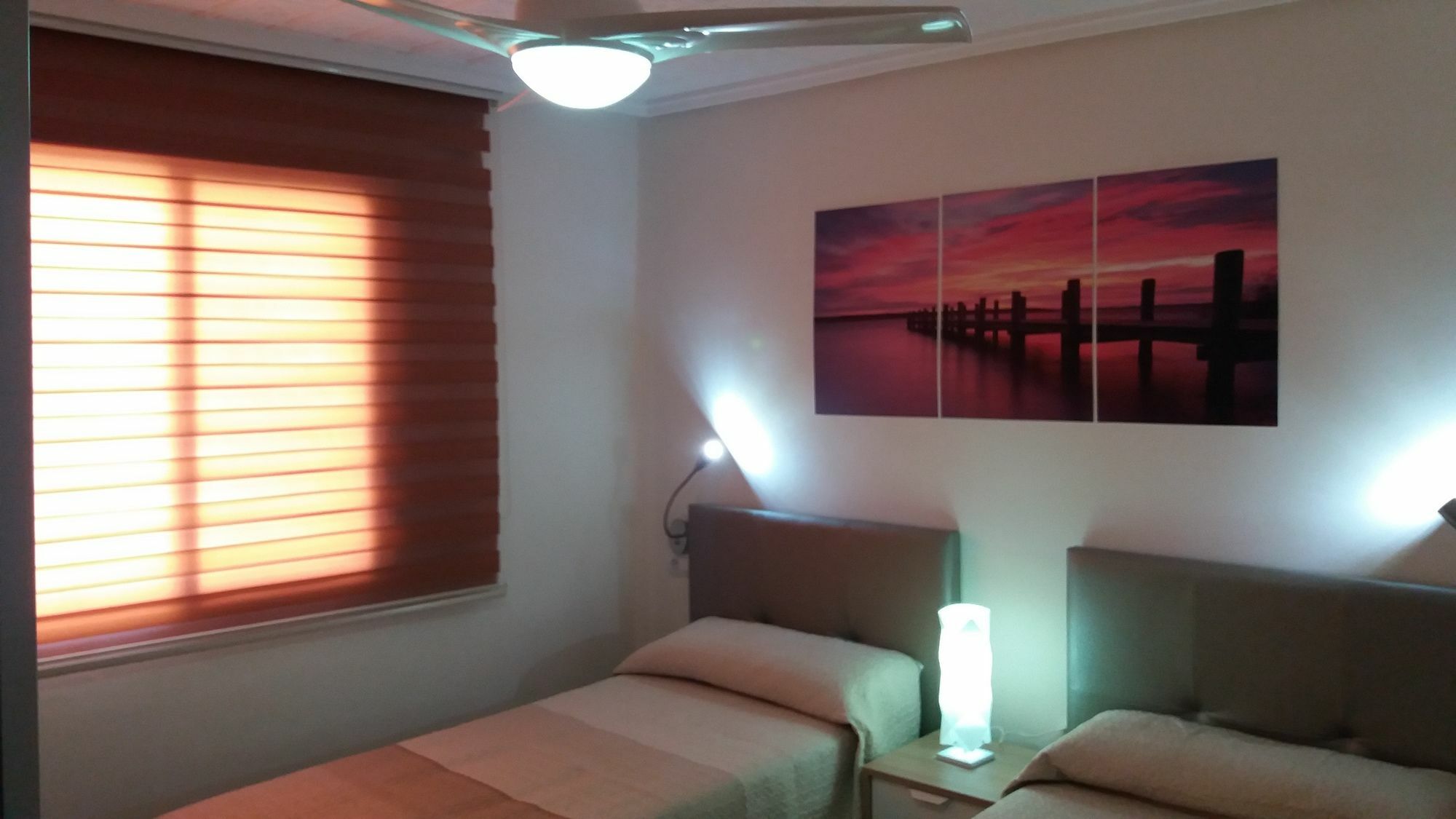 Apartmentsuitespain Atic Panoramic Beach Valencia Buitenkant foto